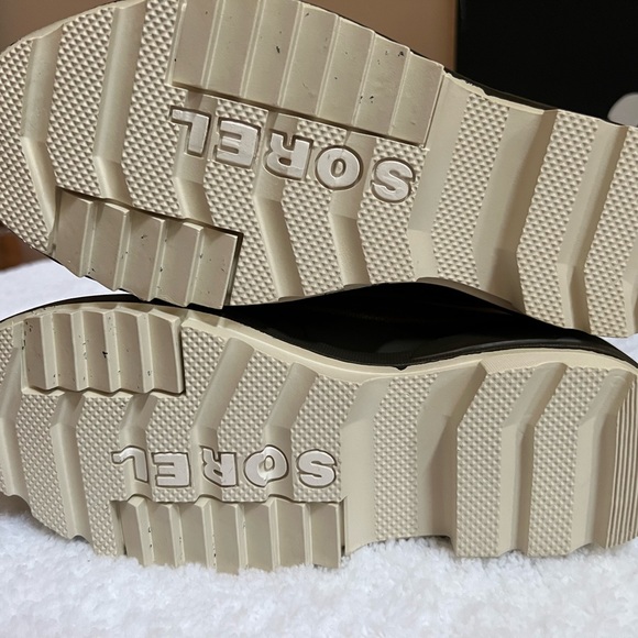 Sorel Womens Tivoli IV Boots velvet tan, Olive green Size 8 BRAND NEW! - Picture 8 of 11